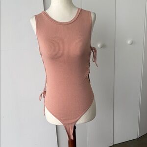 Honey Punch Dusty Rose Ribbed Side-Tie Bodysuit